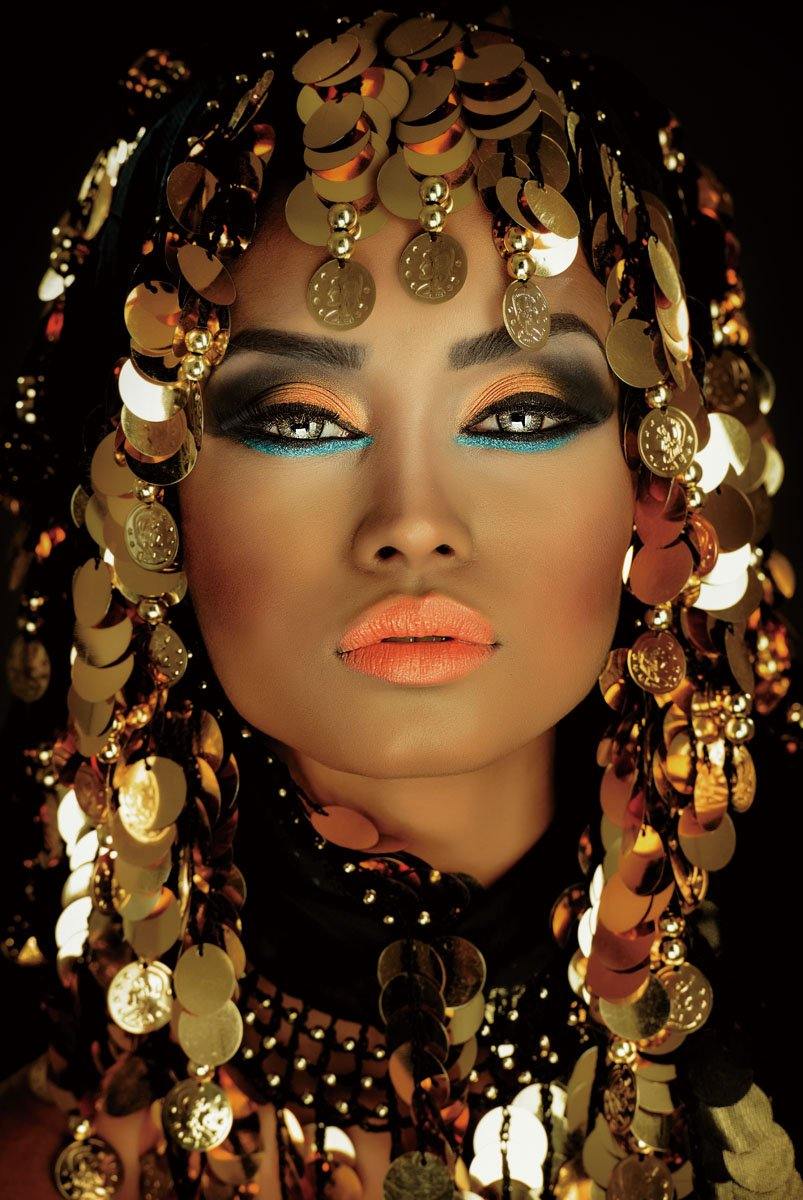 Glasschilderij - 80x120cm - Model - Arabian Princess Gold Art