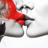 Glasschilderij - Exclusive - Liggend - Secret Kiss