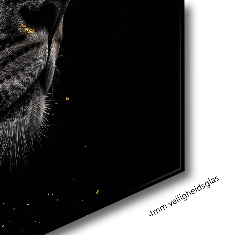 Glasschilderij - Exclusive - Liggend - in Stilte Leeuwenfamilie 1 Welp - Gouden Eeuw Serie