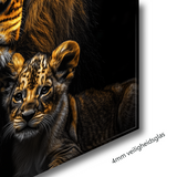 Glasschilderij - Exclusive - Liggend - Sophia Leeuwenfamilie 3 Welpjes - Gouden Eeuw Serie