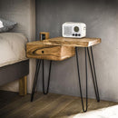 Modera - Side table- nachtkastje edge rechts. Het ladeblok zit links en het plateau bevindt zich rechts. - Massief acacia naturel