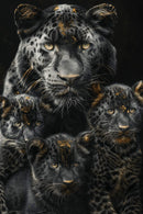 Glasschilderij - Exclusive - Staand - Panterfamilie 3 Welpen, Waakzaam - Gouden Eeuw Serie 100x150x0.4 cm