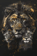 Glasschilderij - Exclusive - Staand - Leeuwenfamilie 2 Welpjes, het Zand - Gouden Eeuw Serie 100x150x0.4 cm